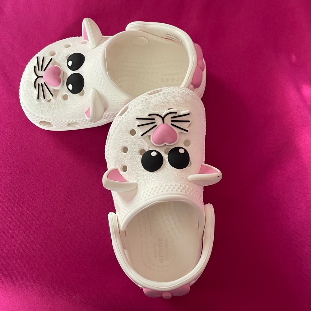 CROCS: Toddlers White/Pink Tweed Animal-Cat Size C-5